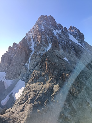 Cresta Berhault Monviso, Sandro Maranetto - Sandro Maranetto di corsa sulla Cresta Berhault al Monviso il 07/09/2025