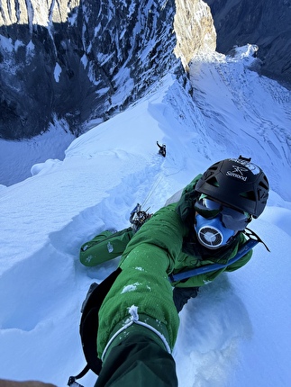 Anidesh Chuli Nepal, Nicolas Jean, Benjamin Védrines - Benjamin Védrines e Nicolas Jean durante la prima salita di Anidesh Chuli (6808m) in Nepal, settembre 2025