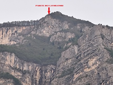 Corno d’Aquilio, Parete dei Lavoratori, Val d'Adige, Alessandro Ceriani, Massimo Garavaglia, Walter Polidori, Said Taghipour - 'Cotechino e Pearà' alla Parete dei Lavoratori del Corno d’Aquilio (Alessandro Ceriani, Massimo Garavaglia, Walter Polidori, Said Taghipour)