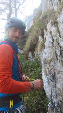 Corno d’Aquilio, Parete dei Lavoratori, Val d'Adige, Alessandro Ceriani, Massimo Garavaglia, Walter Polidori, Said Taghipour - L'apertura di 'Cotechino e Pearà' alla Parete dei Lavoratori del Corno d’Aquilio: attacco