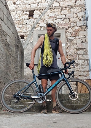 Tim Marklowski - Tim Marklowski: GR20 in Corsica & Selvaggio Blu in Sardinia by fair means
