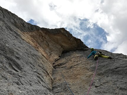Chiaroveggenza Marmolada, Dolomiti, Nicolò Geremia, Mirco Grasso - L'apertura di 'Chiaroveggenza' in Marmolada, Dolomiti (Nicolò Geremia, Mirco Grasso 2019-2025)