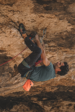 L'Acqua e La Roccia, meeting di arrampicata a Monteleone Roccadoria, Sardegna - Durante l'edizione 2025 del meeting di arrampicata L'Acqua e La Roccia, a Monteleone Roccadoria, Sardegna