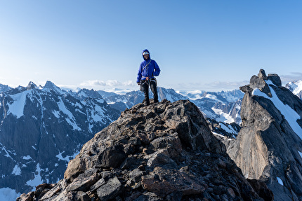 Greenland, Ben Kent, Robbie Milne - Summit! Trip objective complete on the first night...
