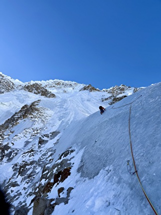 Tumladen Sar, Karakorum, Matej Prcin, Tomasz Rodzynkiewicz, Marco Schwidergal - The first acent of Tumladen Sar (6232m) in the Karakoram vie the route 'Flame of the west' (Matej Prcin, Tomasz Rodzynkiewicz, Marco Schwidergal 21-24/09/2025) Tumladen Sar, Karakorum, Matej Prcin, Tomasz Rodzynkiewicz, Marco Schwidergal - The first acent of Tumladen Sar (6232m) in the Karakoram vie the route 'Flame of the west' (Matej Prcin, Tomasz Rodzynkiewicz, Marco Schwidergal 21-24/09/2025)