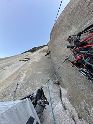 El Capitan, Yosemite, Camilla Moroni, Pietro Vidi - Camilla Moroni and Pietro Vidi climbing the 'Pre-Muir Wall' on El Capitan in Yosemite (20-26/10/2025) El Capitan, Yosemite, Camilla Moroni, Pietro Vidi - Camilla Moroni and Pietro Vidi climbing the 'Pre-Muir Wall' on El Capitan in Yosemite (20-26/10/2025)