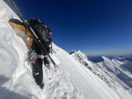 Aoraki / Mt Cook New Zealand, Ross Hewitt, Will Rowntree, Sam Smoothy - Sam Smoothy making the first ski descent of the 'Jones Route' on the east face of Aoraki / Mt Cook, New Zealand on 01/11/2025