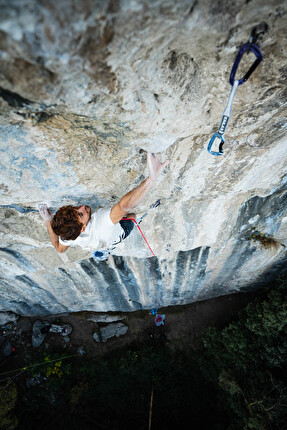 Filip Schenk - Filip Schenk su 'Omen Nomen' (9a) a Padaro, Arco, novembre 2025