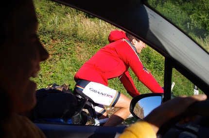 Dolomites Bike & Climb - two friends accompany us at the start