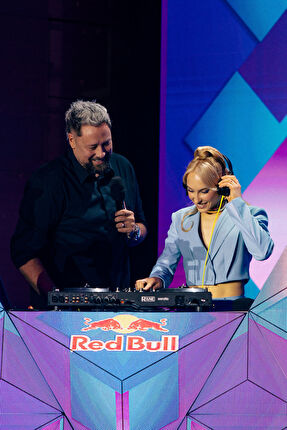 Janja Garnbret - Un anno da Madrina dello sport: Janja Garnbret raccoglie 318.291,91€ per beneficenza