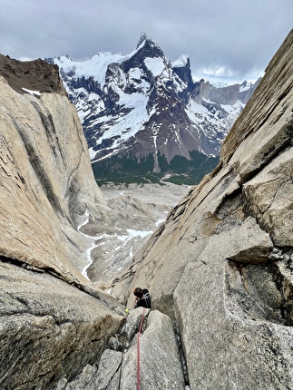 Cuerno Norte, Torres del Paine, Patagonia, Seba Pelletti, Hernan Rodriguez - The first ascent of 'Norteado' on Cuerno Norte, Torres del Paine, Patagonia (Sebastian Pelletti, Hernan Rodriguez 10/11/2025)