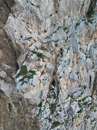Pizzo Sella, Sicilia, Emanuele Andreozzi, Massimo Faletti, Andrea Gremes - Emanuele Andreozzi sul quito tiro di 'Respect the Nature', Avancorpo di Pizzo della Sella, Sicilia (Emanuele Andreozzi, Massimo Faletti, Andrea Gremes, 02-03/11/2025)