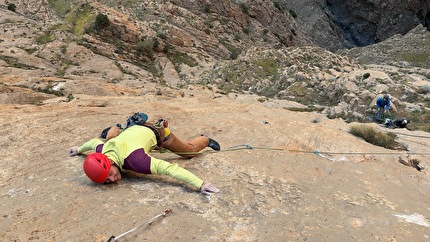 Tuyat Taghia Morocco, Filippo Colombo, Andrea Giglioli, Enrico Pession, Matteo Michetti - The first ascent of 'Caccia al Tesoro' on the NE Face of Tuyat at Taghia in Morocco (Filippo Colombo, Andrea Giglioli, Enrico Pession, Matteo Michetti 20/10 - 5/11/2025)