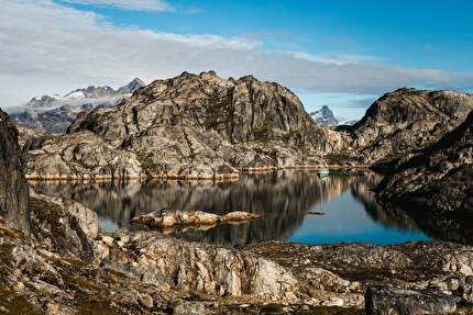 Greenland, Graah Fjord, Skjoldungen, Naomie Bürki, Pauline Laubscher, Gianna Müller, Caro North, Lea Schneider, Melanie Tenorio, Ramona Volken, Ramona Waldner - SAC Expedition Greenland 2025 to Graah Fjord & Skjoldungen (Naomie Bürki, Pauline Laubscher, Gianna Müller, Caro North, Lea Schneider, Melanie Tenorio, Ramona Volken, Ramona Waldner)