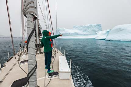 Greenland, Graah Fjord, Skjoldungen, Naomie Bürki, Pauline Laubscher, Gianna Müller, Caro North, Lea Schneider, Melanie Tenorio, Ramona Volken, Ramona Waldner - SAC Expedition Greenland 2025 to Graah Fjord & Skjoldungen (Naomie Bürki, Pauline Laubscher, Gianna Müller, Caro North, Lea Schneider, Melanie Tenorio, Ramona Volken, Ramona Waldner)