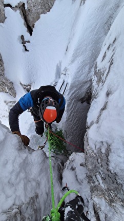 Monte Sirente, Appennino Centrale, Luca Gasparini, Gianluigi Ranieri - L'apertura di 'Il Sognatore', Monte Sirente, Appennino Centrale (Luca Gasparini, Gianluigi Ranieri, 30/11/2025)