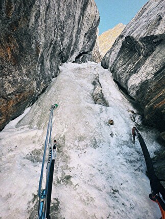 Changla Khang West, Nepal, Alex Hansen, Benjamin Lieber - The first ascent of Changla Khang West (6233m) in Nepal (Alex Hansen, Benjamin Lieber, November 2025)