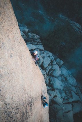 Corsica Bavella, Punta Lunarda, Arthur Delicque, Hugo Parmentier, Symon Welfringer - The first ascent of 'Resurrection' on Punta Lunarda in the Bavella massif of Corsica (Hugo Parmentier, Symon Welfringer autumn 2025) Corsica Bavella, Punta Lunarda, Arthur Delicque, Hugo Parmentier, Symon Welfringer - The first ascent of 'Resurrection' on Punta Lunarda in the Bavella massif of Corsica (Hugo Parmentier, Symon Welfringer autumn 2025)