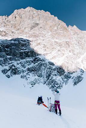 Barre des Écrins, Antoine Bouqueret, Charles Dubouloz - Charles Dubouloz e Antoine Bouqueret, avvicinamento alla Sud della Barre des Écrins Barre des Écrins, Antoine Bouqueret, Charles Dubouloz - Charles Dubouloz e Antoine Bouqueret, avvicinamento alla Sud della Barre des Écrins