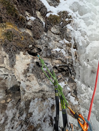 Mantel Ice, Cima Mantello, Catinaccio, Dolomiti, Giordano Faletti, Martin Giovanazzi, Davide Miori - L'apertura di 'Mantel Ice' alla Cima Mantello, Catinaccio, Dolomiti (Giordano Faletti, Martin Giovanazzi, Davide Miori 09/01/2026)
