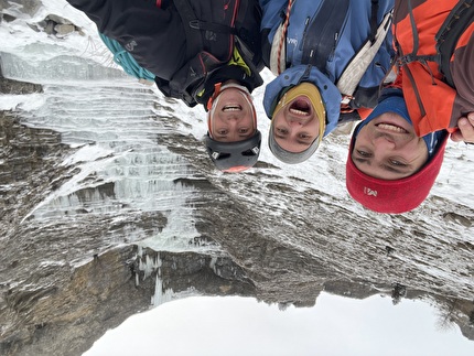 Cascade de Saute Aure, Melvin Bou, Kilian Moni, Raphael Olbrecht - The first ascent of 'Saute Aure et God Homme' at Cascade de Saute Aure at Dévoluy, France (Melvin Bou, Kilian Moni, Raphael Olbrecht 06-07/01/2026)