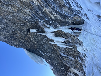 Cascade de Saute Aure, Melvin Bou, Kilian Moni, Raphael Olbrecht - The first ascent of 'Saute Aure et God Homme' at Cascade de Saute Aure at Dévoluy, France (Melvin Bou, Kilian Moni, Raphael Olbrecht 06-07/01/2026)