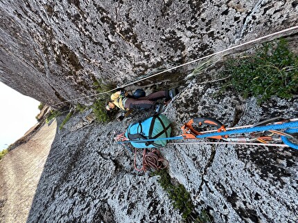 La Zaranda, Patagonia, Cile, Raimundo De Andraca, Fernanda Carabias - La prima salita di 'Sin obstáculos no hay camino' su La Zaranda, Patagonia, Cile (Raimundo De Andraca, Fernanda Carabias)