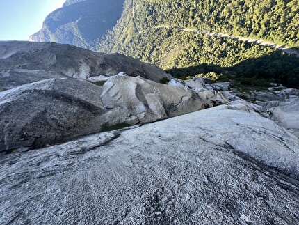 La Zaranda, Patagonia, Cile, Raimundo De Andraca, Fernanda Carabias - La prima salita di 'Sin obstáculos no hay camino' su La Zaranda, Patagonia, Cile (Raimundo De Andraca, Fernanda Carabias)
