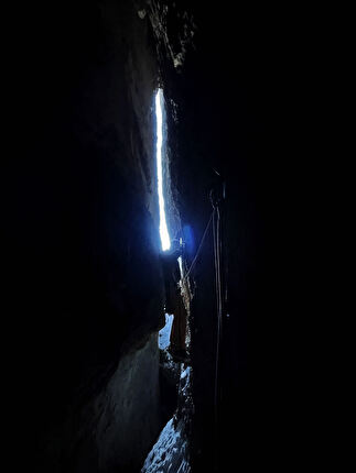 Mezza Luna Vallaccia, Dolomiti, Emanuele Andreozzi, Fabio Tamanini - L'apertura di 'Misty Mountain' alla parete nord della Mezza Luna in Vallaccia, Dolomiti (Emanuele Andreozzi, Fabio Tamanini 28/12/2025)