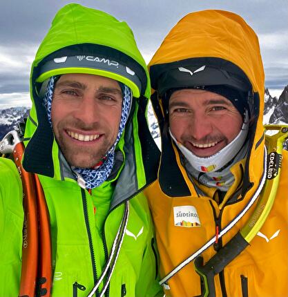 Laserz, Austria, Simon Gietl, Vittorio Messini - L'apertura di 'Out of the Dark' sulla parete nord di Laserz, Dolomiti di Lienz, Austria (23/01/2026 Simon Gietl, Vittorio Messini) Laserz, Austria, Simon Gietl, Vittorio Messini - L'apertura di 'Out of the Dark' sulla parete nord di Laserz, Dolomiti di Lienz, Austria (23/01/2026 Simon Gietl, Vittorio Messini)