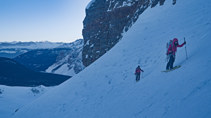 Mount Deltaform Canada, Brette Harrington, Christina Lustenberger, Gee Pierrel - La prima discesa con gli sci del North Glacier di Mount Deltaform in Canada (Brette Harrington, Christina Lustenberger, Gee Pierrel 18/01/2026)