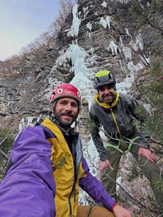 Cascata San Antonio, Altopiano della Vigolana, Alessandro Beber, Federico Monegatti - L'apertura di 'Urbi et Orbi', variante alla cascata 'Silvana' all'Altopiano della Vigolana, Prealpi Venete (Alessandro Beber, Federico Monegatti, 13/02/2026)