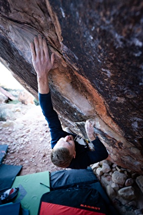 Jakob Schubert Shaolin - Jakob Schubert chiude 'Shaolin' (9A) a Red Rocks, USA, gennaio 2026