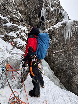 Val Coritenza, Alpi Giulie, Slovenia, Tine Cuder, Filip Princi, Miloš Milanović - L'apertura di 'Bratstvo in cepini' in Val Coritenza, Alpi Giulie, Slovenia (Tine Cuder, Filip Princi, Miloš Milanović 13/01/2026)