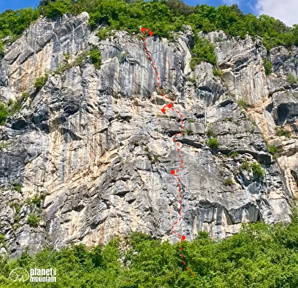 Parete del Covelo, Valle del Sarca, Nicola Cont, Filippo Michelon - Il tracciato della via 'Pipì e Cocò' alla parete del Covelo in Valle del Sarca (Nicola Cont, Filippo Michelon 11-17/05/2025)
