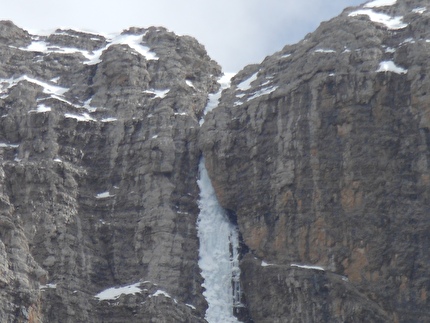 Cima Brenta, Dolomiti di Brenta, Tomas Franchini, Silvestro Franchini - La parte alta di 'La via che non c’è' alla Cima Brenta, Dolomiti di Brenta (Tomas Franchini, Silvestro Franchini 02/06/2012) Cima Brenta, Dolomiti di Brenta, Tomas Franchini, Silvestro Franchini - La parte alta di 'La via che non c’è' alla Cima Brenta, Dolomiti di Brenta (Tomas Franchini, Silvestro Franchini 02/06/2012)