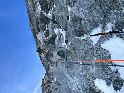 Cima Busazza, Presanella, Out Of The Blue, Emanuele Andreozzi, Ruggero Samanden - L'apertura di 'Out Of The Blue' alla Cima Busazza in Presanella (Emanuele Andreozzi, Ruggero Samanden 22/01/2026) Cima Busazza, Presanella, Out Of The Blue, Emanuele Andreozzi, Ruggero Samanden - L'apertura di 'Out Of The Blue' alla Cima Busazza in Presanella (Emanuele Andreozzi, Ruggero Samanden 22/01/2026)