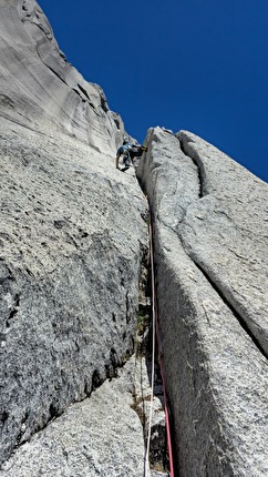 Valle di Cochamó Cile, Cerro Walwalun, Mirco Grasso, Jernej Kruder - L'apertura di 'Tarock' sul Cerro Walwalün in Valle Cochamó, Cile (Mirco Grasso, Jernej Kruder 02/2026)