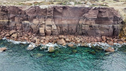 Arrampicata in Sardegna - Arrampicata in Sardegna: Capo Giordano, costa sud ovest Arrampicata in Sardegna - Arrampicata in Sardegna: Capo Giordano, costa sud ovest