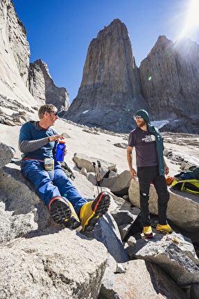 Torres del Paine, Chile, Tommy Caldwell, Siebe Vanhee - Tommy Caldwell & Siebe Vanhee making their 24-hour free ascent of South African route on Central Tower of Paine in Patagonia (13-14/02/2026)
