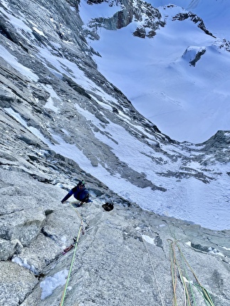 Aiguille Orientale du Soreiller, Écrins - The first ascent of 'Y’a comme un pecker dans la soupe' on the north face Aiguille Orientale du Soreiller in the Écrins massif (Melvin Bou, Kilian Moni, Étienne Poteaux 2-3/03/2026)