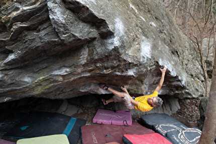 Pietro Bassotto sale il suo primo 8B boulder a 62 anni! 