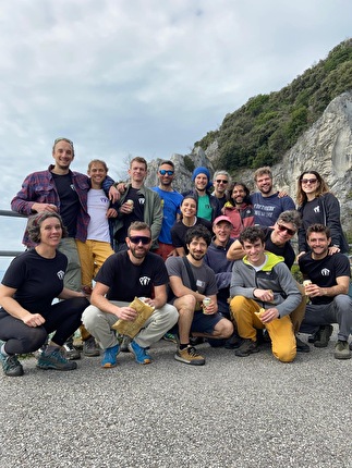 Costiera Trieste - Sabato 13 marzo 2026 nella storica falesia triestina Costiera si è tenuta una giornata di pulizia, organizzata dall'associazione Progetto Verticale Trieste.