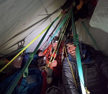 Cerro Chaltén, Fitz Roy, Patagonia, Tasio Martín, Sean Villanueva O'Driscoll - Tasio Martín & Sean Villanueva O'Driscoll making the first free ascent of 'Pilar Este' on Cerro Chaltén (Fitz Roy) in Patagonia (6-8/03/2026)