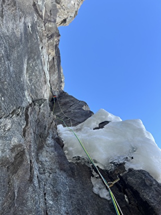 Petites Jorasses, Monte Bianco, Matteo Della Bordella, Mirco Grasso, Giacomo Mauri - L'apertura di 'Mutante' sulla sud delle Petites Jorasses (Matteo Della Bordella, Mirco Grasso, Giacomo Mauri 19-20/03/2026)
