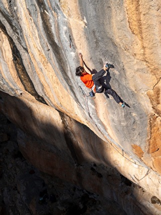 Sachi Amma ripete Sleeping Lion (9b) a Siurana