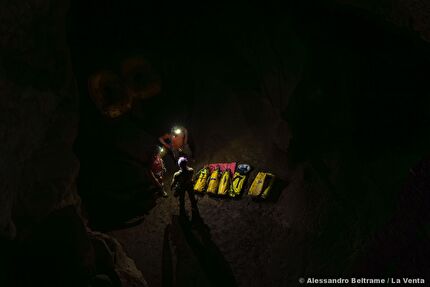 Qanaf Cave, Oman, La Venta - La Venta esplora il Qanaf Cave, Jabal Samḥān, Oman, febbraio 2026 Qanaf Cave, Oman, La Venta - La Venta esplora il Qanaf Cave, Jabal Samḥān, Oman, febbraio 2026