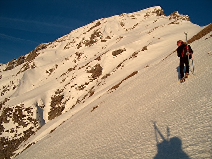 Schiara scialpinismo, Dolomiti Bellunesi - Schiara scialpinismo: salita al Monte Pelf Schiara scialpinismo, Dolomiti Bellunesi - Schiara scialpinismo: salita al Monte Pelf