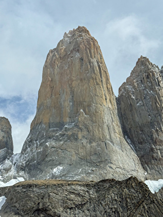 South African route, Central Tower of Paine, Torres del Paine, Patagonia, Julia Cassou, Amelie Kühne, Belen Prados, Caro North - The first all-female ascent of the 'South African route' on the Central Tower of Paine, Torres del Paine, Patagonia (Julia Cassou, Amelie Kühne, Belen Prados, Caro North)