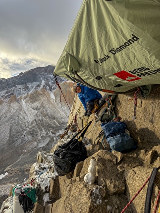 South African route, Central Tower of Paine, Torres del Paine, Patagonia, Julia Cassou, Amelie Kühne, Belen Prados, Caro North - The first all-female ascent of the 'South African route' on the Central Tower of Paine, Torres del Paine, Patagonia (Julia Cassou, Amelie Kühne, Belen Prados, Caro North)